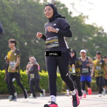 Runner Photo 6547785