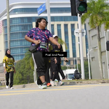 Runner Photo 6547793