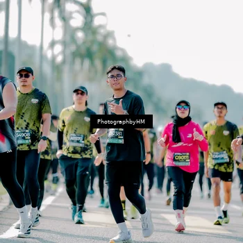 Runner Photo 6547800