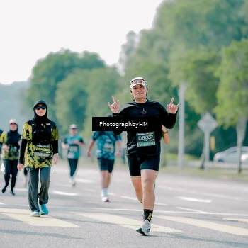 Runner Photo 6547825