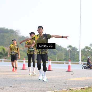 Runner Photo 6547840