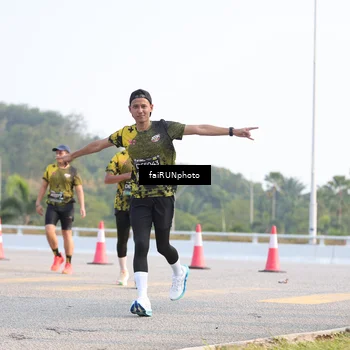 Runner Photo 6547844
