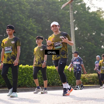 Runner Photo 6547869