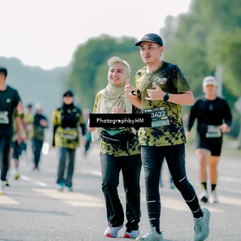 Runner Photo 6547870