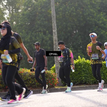 Runner Photo 6547871