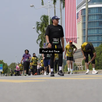 Runner Photo 6547877
