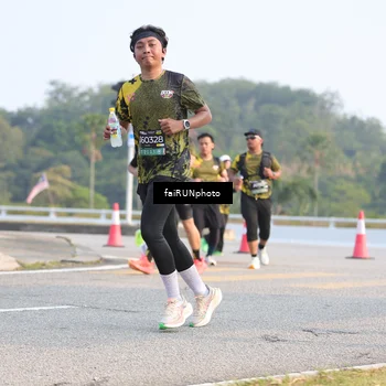Runner Photo 6547887