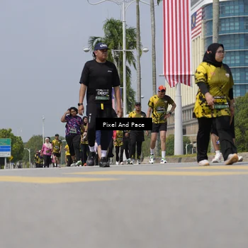 Runner Photo 6547889