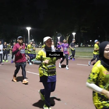 Runner Photo 6547923