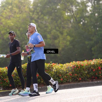 Runner Photo 6547926