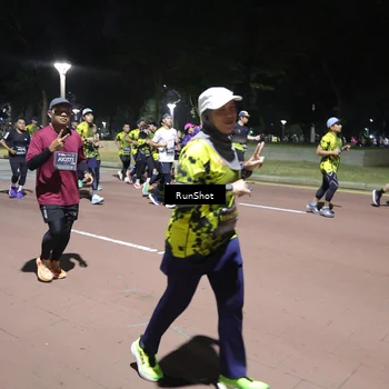 Runner Photo 6547935