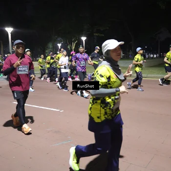 Runner Photo 6547940