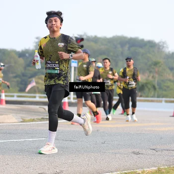 Runner Photo 6547946