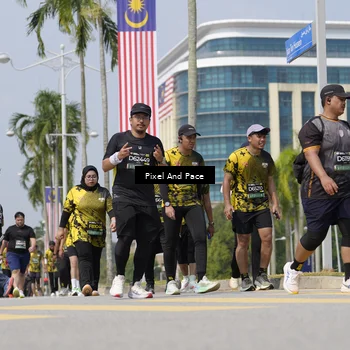 Runner Photo 6547965