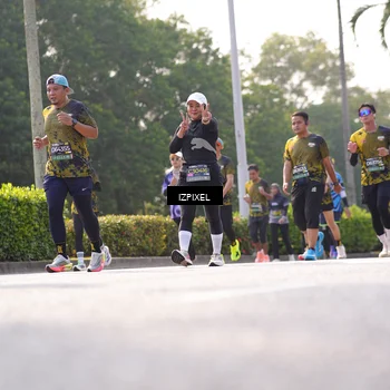 Runner Photo 6547986