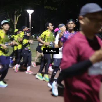 Runner Photo 6547987