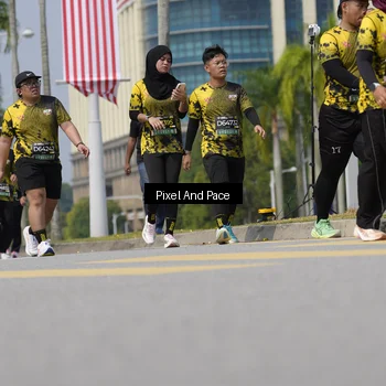 Runner Photo 6547992