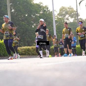 Runner Photo 6548024