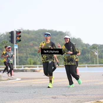 Runner Photo 6548050
