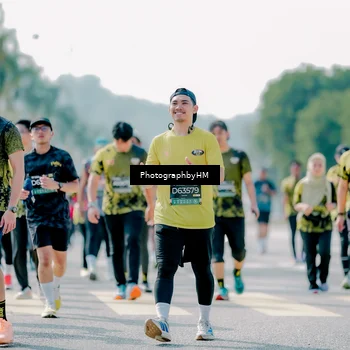 Runner Photo 6548075