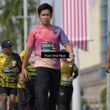 Runner Photo 6548117
