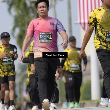 Runner Photo 6548129