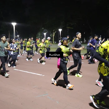 Runner Photo 6548137