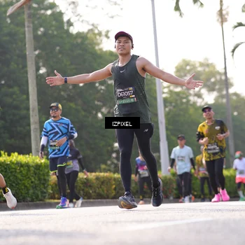 Runner Photo 6548150