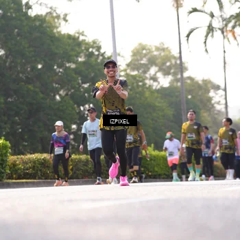 Runner Photo 6548157