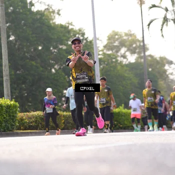 Runner Photo 6548168