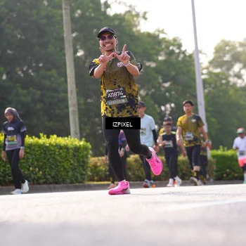 Runner Photo 6548185