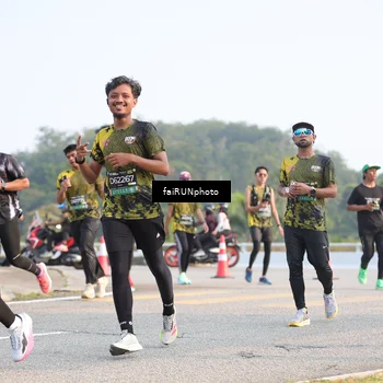 Runner Photo 6548191