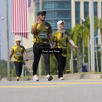 Runner Photo 6548234