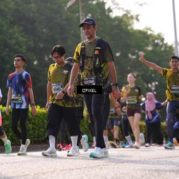 Runner Photo 6548254