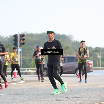 Runner Photo 6548255
