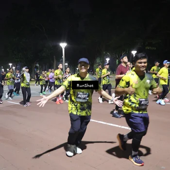 Runner Photo 6548273