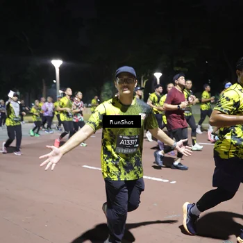 Runner Photo 6548325