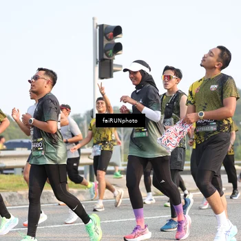 Runner Photo 6548328