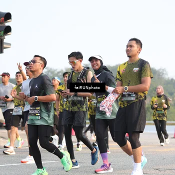 Runner Photo 6548332