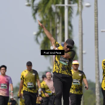 Runner Photo 6548338
