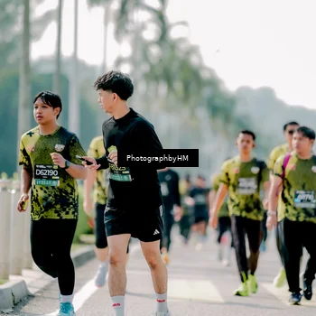 Runner Photo 6548339