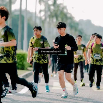 Runner Photo 6548345