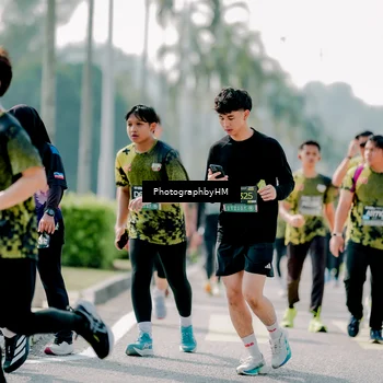 Runner Photo 6548346