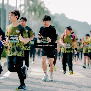 Runner Photo 6548359