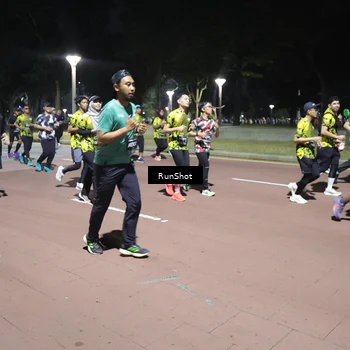 Runner Photo 6548414