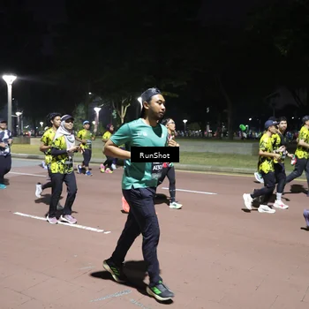 Runner Photo 6548427
