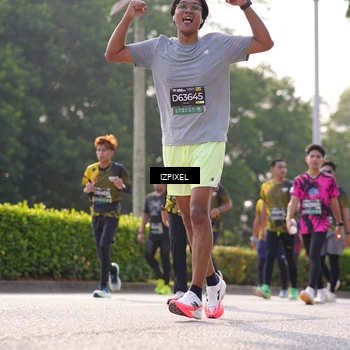 Runner Photo 6548431
