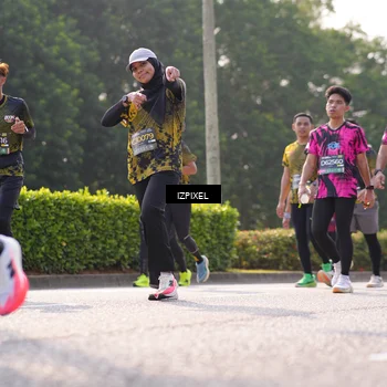 Runner Photo 6548435