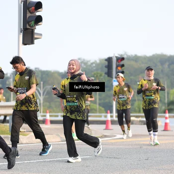 Runner Photo 6548449