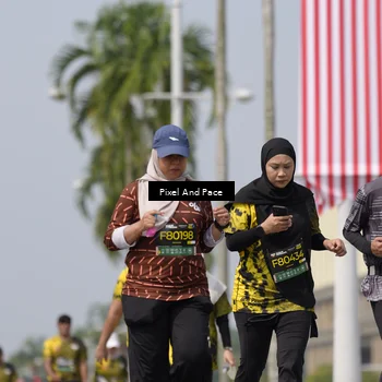 Runner Photo 6548534